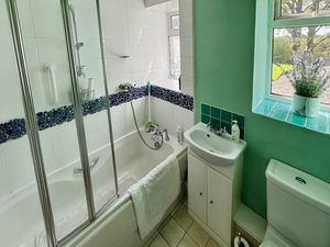 Bathroom- click for photo gallery